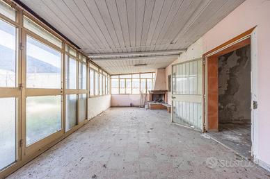 VILLA SINGOLA A ZAGAROLO