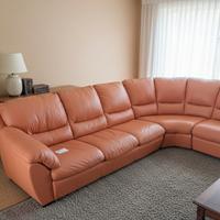 divano vera pelle angolare con trasporto