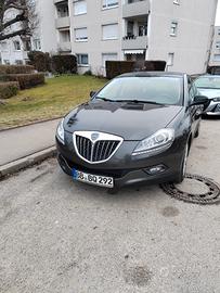  lancia delta 