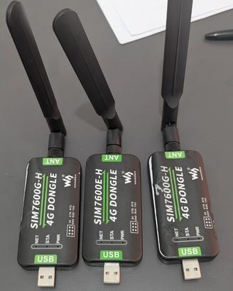 Lotto 3 modem 4G Waveshare SIM7600 + hub USB 3.0