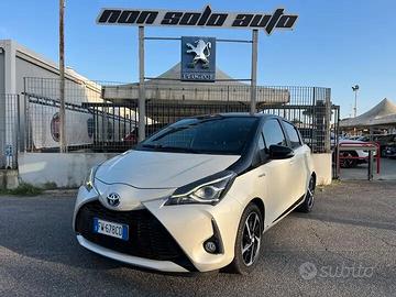 Toyota Yaris III 2017 5p 1.5h Trend Blue Edition m