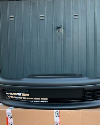 Paraurti Anteriore FIAT 600