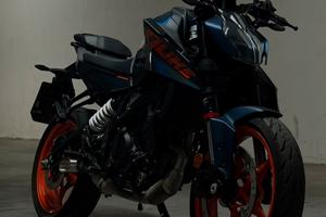 Ktm Duke 125 2024 *Atlantic Blue*