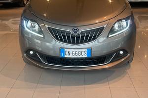 YPSILON GOLD FULL OPTIONAL