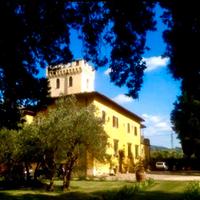 Luminoso appartamento in villa storica