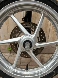 Cerchio Ruota Anteriore Honda Sh 300i 2011/2014