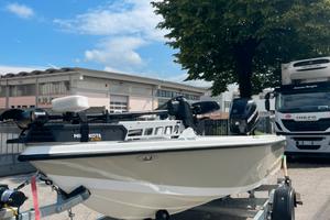 Barca Brube Sport 17 bass boat