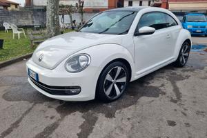 Volkswagen MAGGIOLINO 1.6 TDI 105 CV Design.