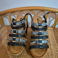 Sandali con zeppa