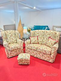 Divano 2 posti e poltrona bergere + pouf