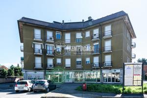 Nerviano centro - Ampio trilocale con box e cantin