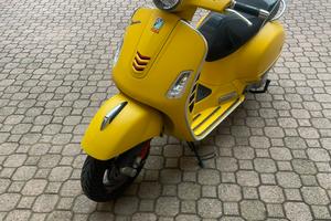 Vespa 300 GTS super sport 2017