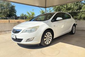OPEL Astra 1.7 CDTI 125CV 5 porte Cosmo PRONTA C