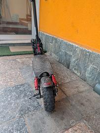 Monopattino elettrico IX4 fuoristrada Sospensioni 