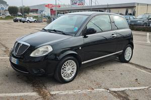 Lancia Ypsilon 1.3 MJT 75 CV OK NEOPATENTATI