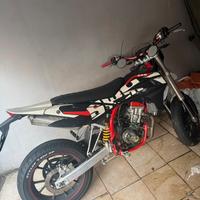 SWM SM 125 R Motard