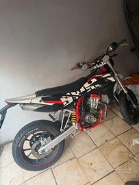 SWM SM 125 R Motard