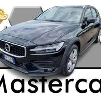 VOLVO V60 Cross Country 2.0 d4 Business Plus awd