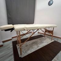 Lettino usato per massaggio