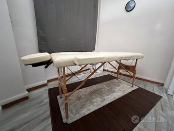 Lettino usato per massaggio