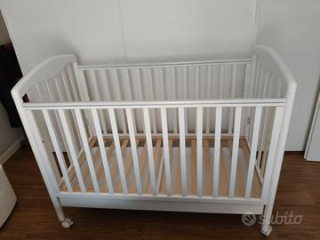 lettino Teo Pali con materasso e paracolpi