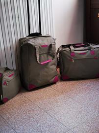 trolley e borse da viaggio palestra piscina