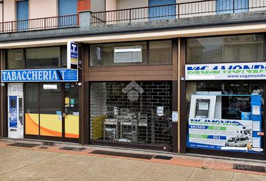 NEGOZIO A VERBANIA