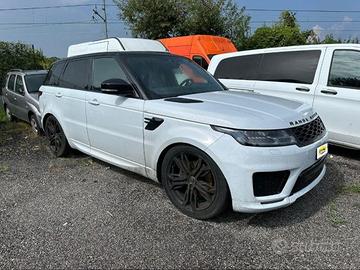 LAND ROVER Range Rover Sport 3.0 TDV6 HSE Dynami