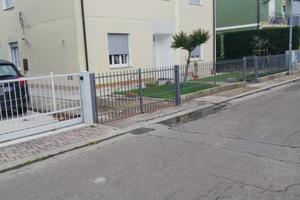 Casa indipende Libera sui 4 lati