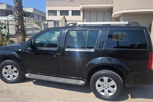 NISSAN PATHFINDER 5 PORTE NERO
