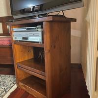 Porta tv fatto s mano