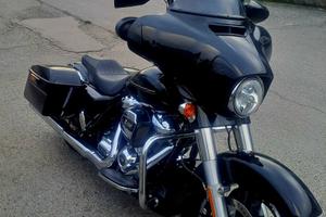 Harley Davidson street glide