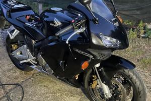 Honda CBR 600 RR Nera (2004) - 42.000 Km -