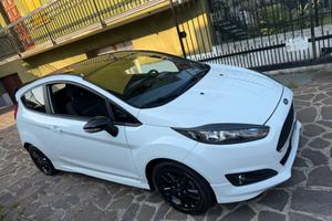 Ford Fiesta 1.4 3 porte Bz.- GPL Black & White Edi