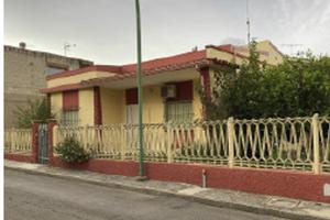 Edificio residenziale a Siliqua, Via Satta