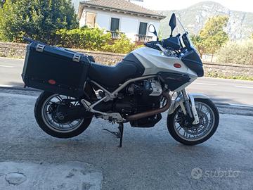 Moto Guzzi Stelvio 1200