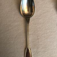 Cucchiai Christofle modello Chinon.