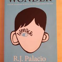 Libro romanzo Wonder - R.J.Palacio -Giunti editore