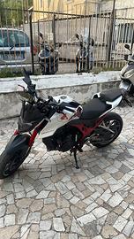 Honda Hornet 750 2023