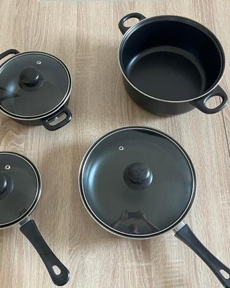 Set pentole nere antiaderenti completo 7 pezzi