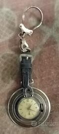 Portachiavi con orologio vintage