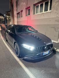 Mercedes Benz A180