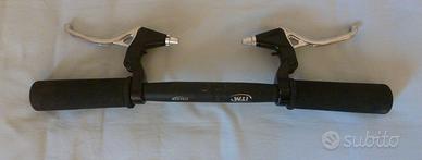 manubrio bicicletta e leve freno