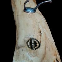 Appendiabiti da parete in castagno