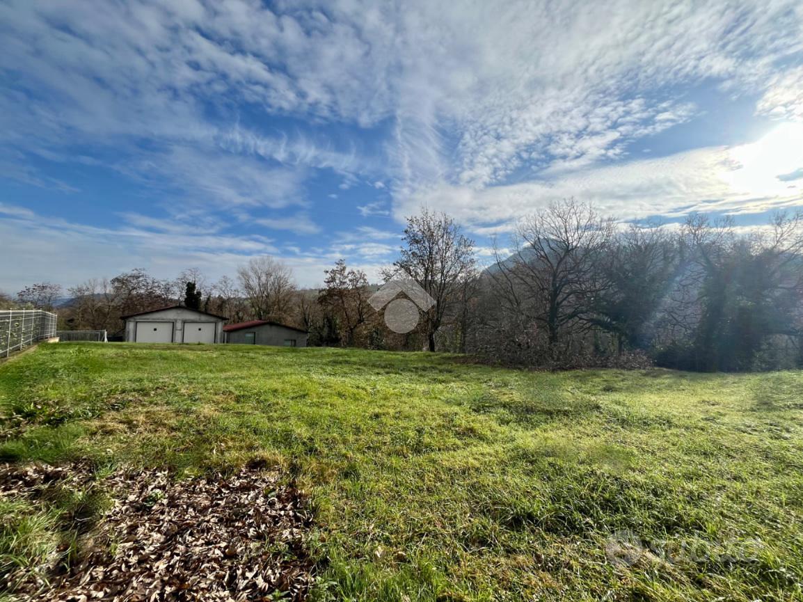 TER. RESIDENZIALE A NOVAFELTRIA - Vista 2