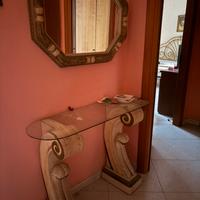 Tavolino vetrato per arredamento