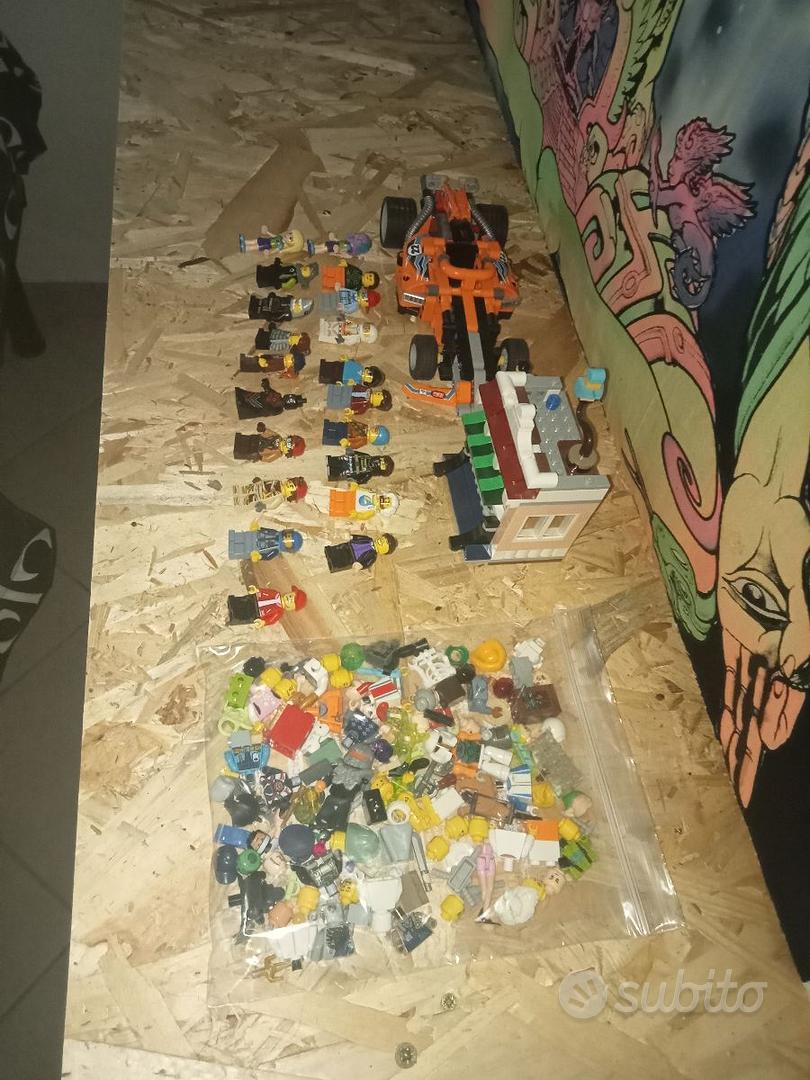 lotto lego mini figure - Tutto per i bambini In vendita a Reggio Emilia