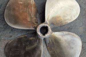 Elica Mikado 4 pale 17 x 15