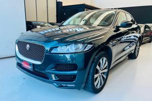 Jaguar F Pace 2000