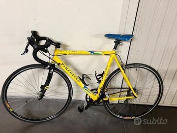 Bicicletta da corsa Pinarello
